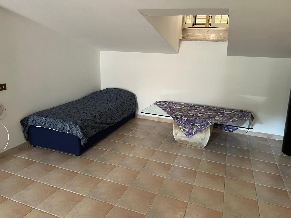 蒙泰罗通多La Casa Di Vic公寓 外观 照片